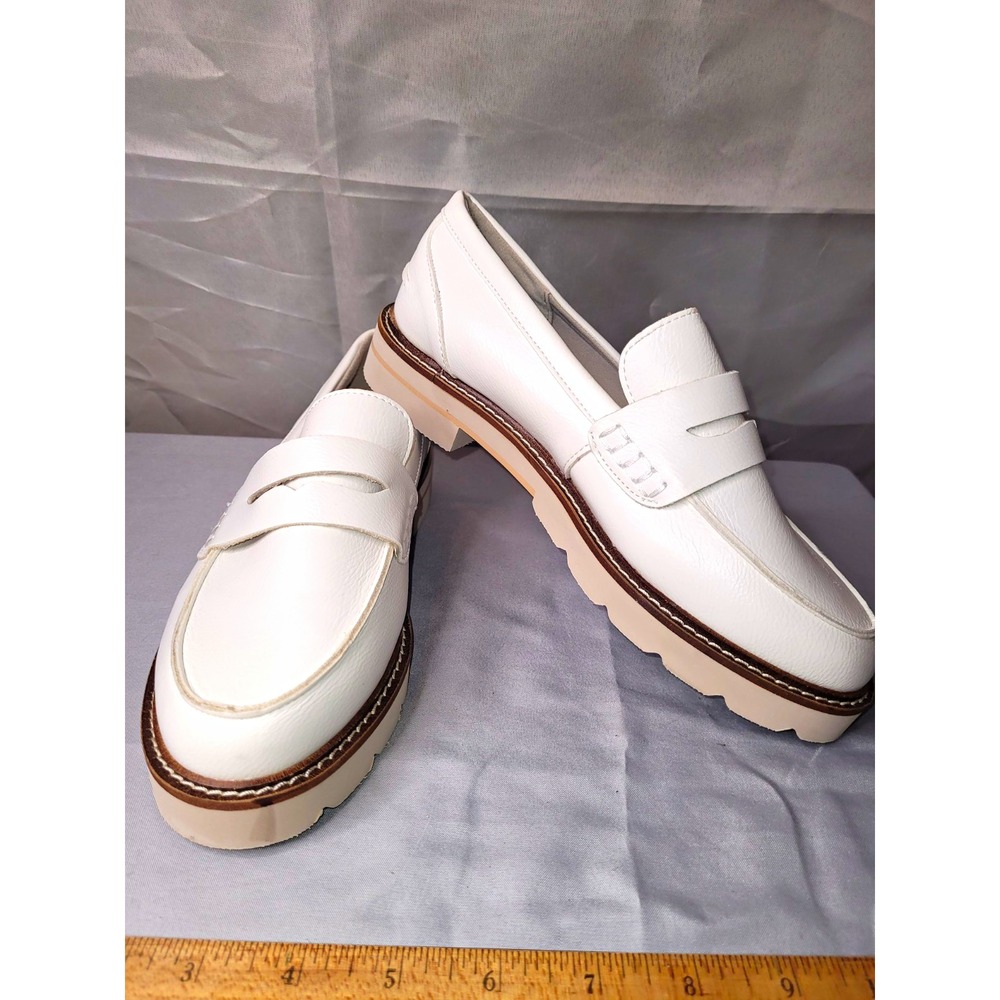 Anne Klein Women's White Slip-On Loafer Flats Round Toe Comfort 9M